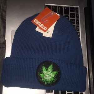 🍁"Green Leaf" Beanie🍁
